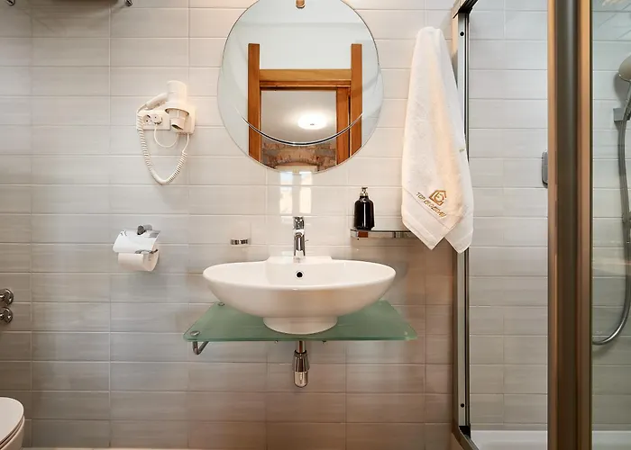 Croliday Bed & Breakfast 3*